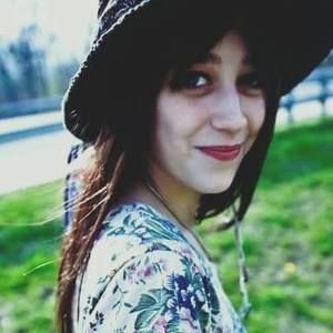 Meet your Posher, Michaela